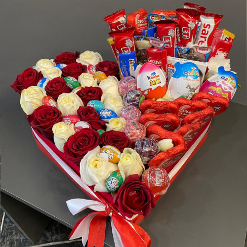 Special Kutuda Güller ve Çikolatalar