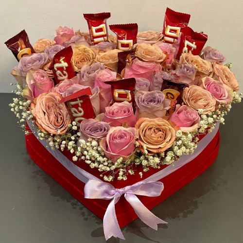 Soft Renkli Kalpli Gül Kutusu